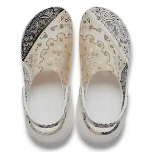Crocs Classic Crush Bandana Clog  Size Men 11 Women 13 Unisex Mandala White High Amazon.com | Crocs 206871-90H Classic Bandana Clog  main image 3